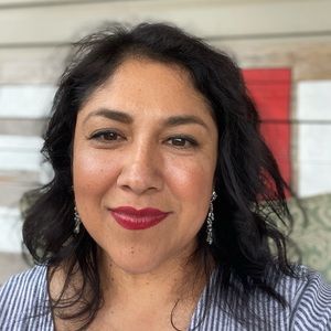 Meet your Posher, Carol